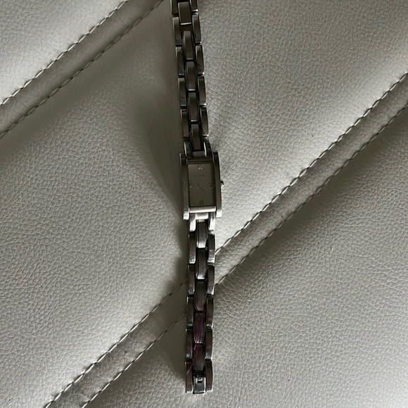 Womens Silver Fossil Watch - Picture 1 of 3